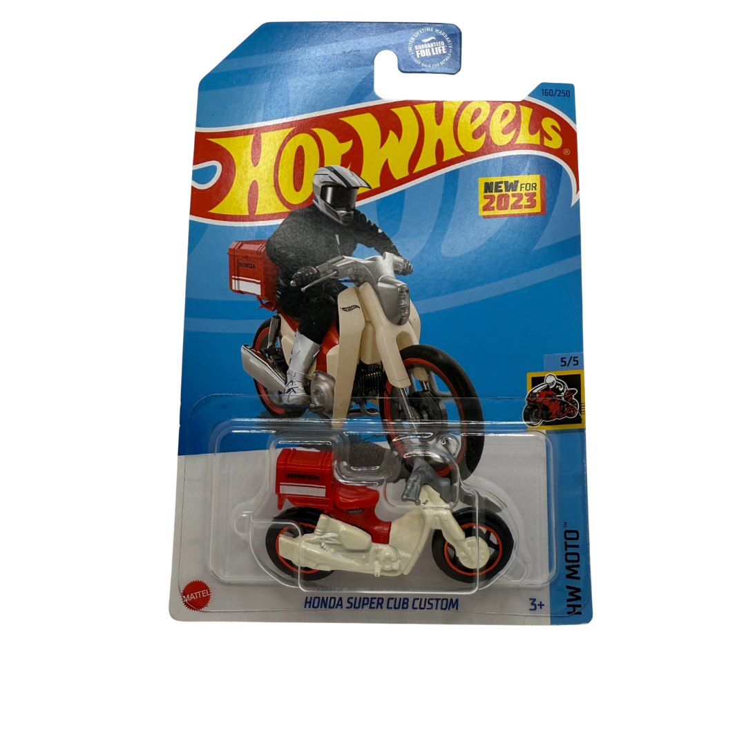 Hot Wheels Honda Super Cub Custom | HW Moto 5/5 | 2023 New Model | Red & Cream | Diecast Motorcycle