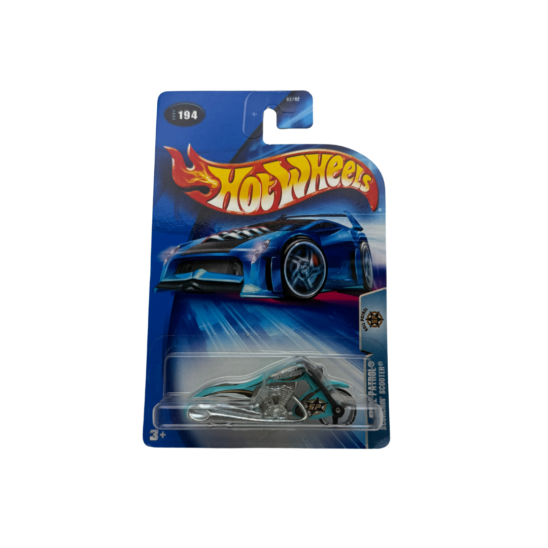 Hot Wheels Scorchin’ Scooter – Planet Hot Wheels Roll Patrol (2004) | Collector Edition #194